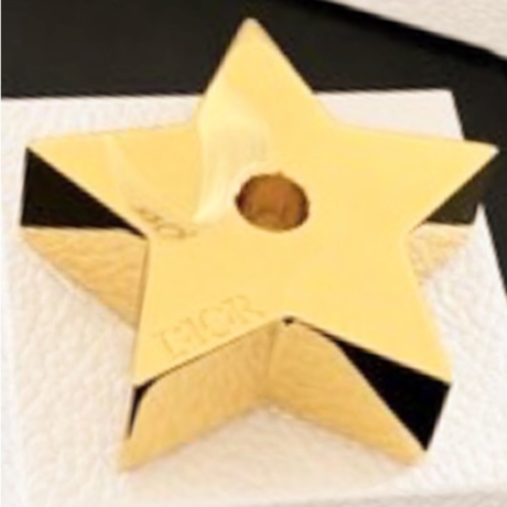 Dior Gold Signature Star Photo a stand Vip Gift